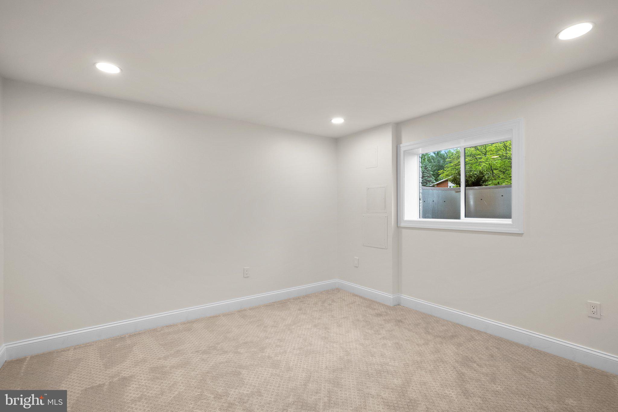 11513 Orebaugh Avenue Silver Spring, MD 20902 - Photo 35 of 42 Gallery Image 35