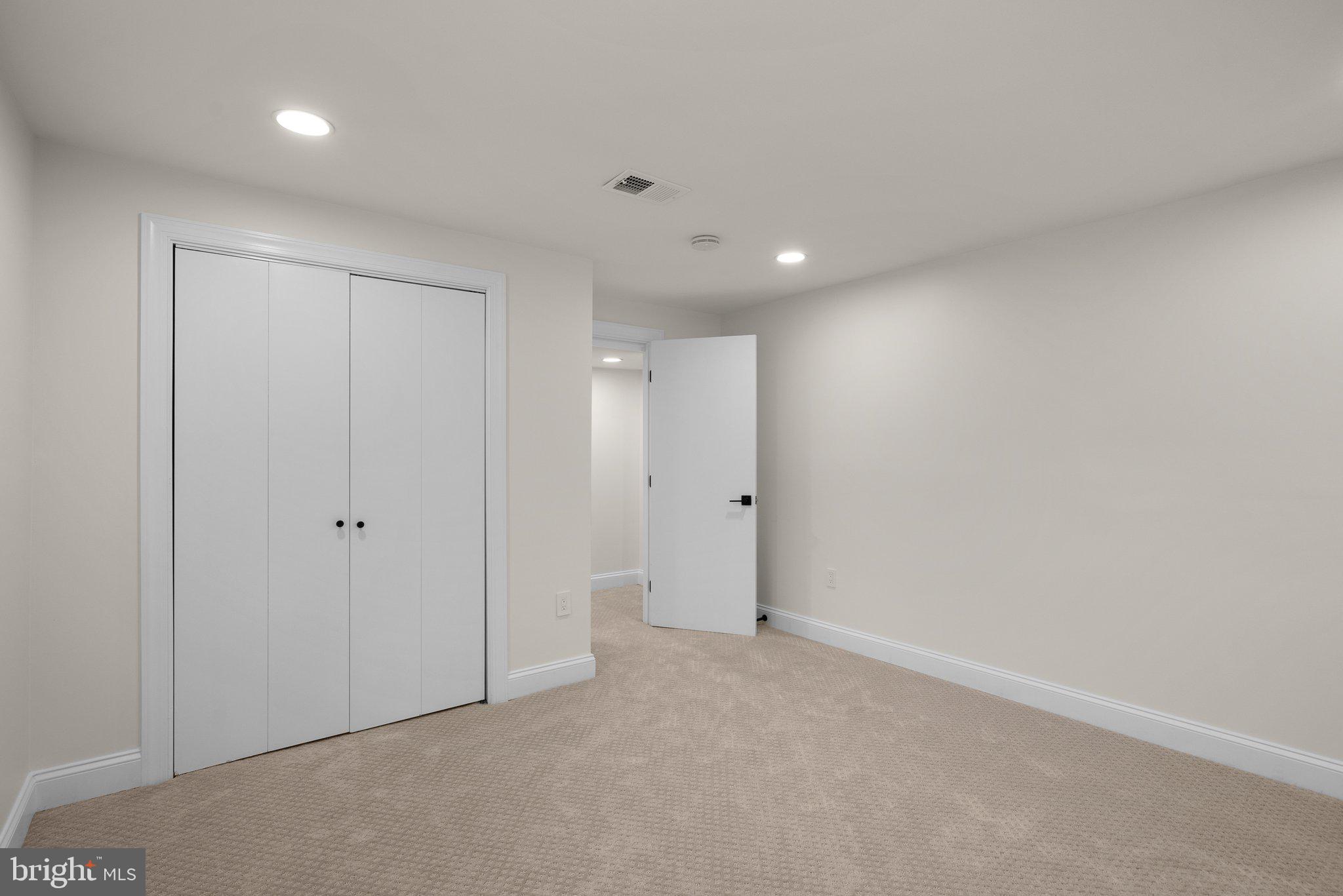 11513 Orebaugh Avenue Silver Spring, MD 20902 - Photo 36 of 42 Gallery Image 36