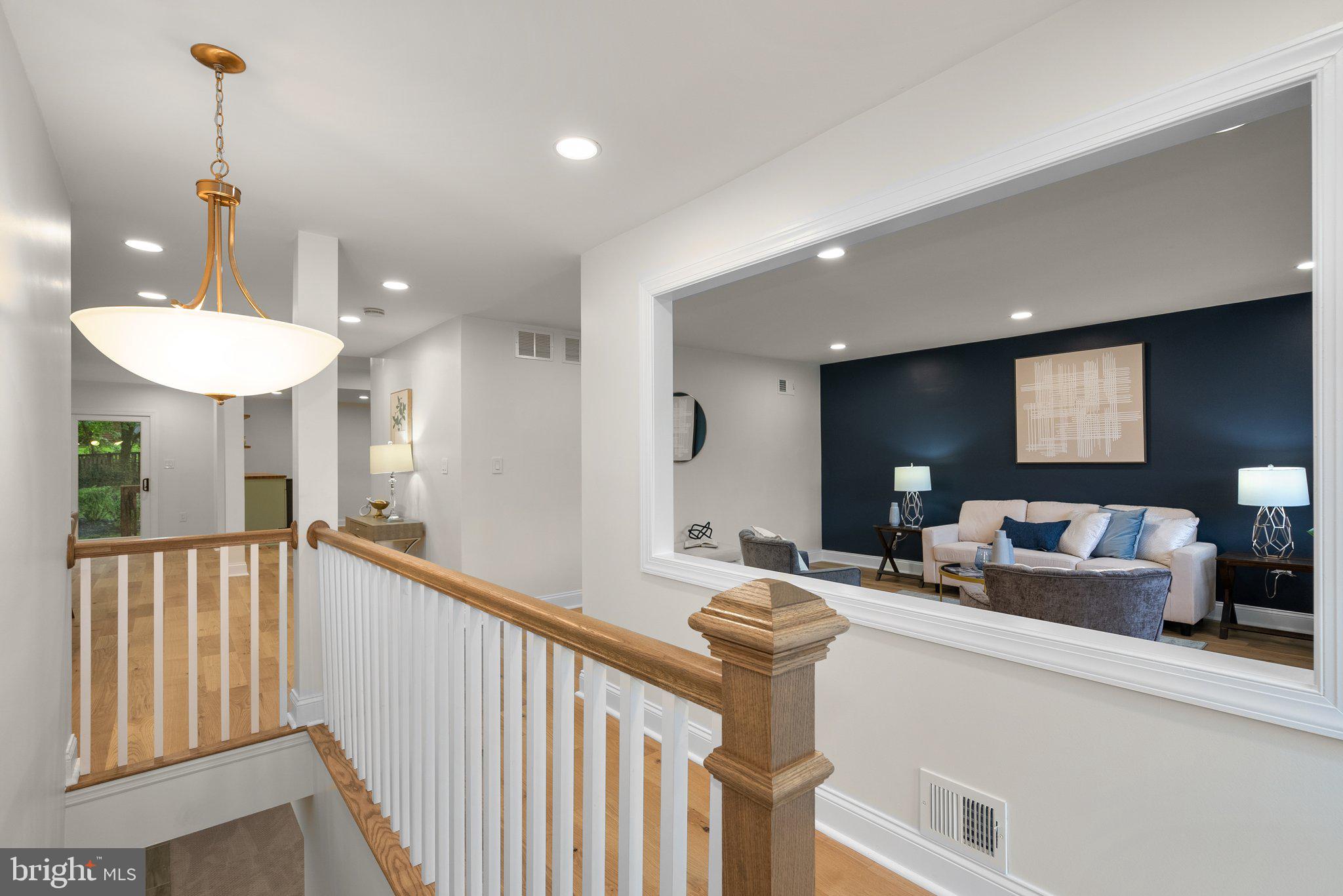 11513 Orebaugh Avenue Silver Spring, MD 20902 - Photo 4 of 42 Gallery Image 4