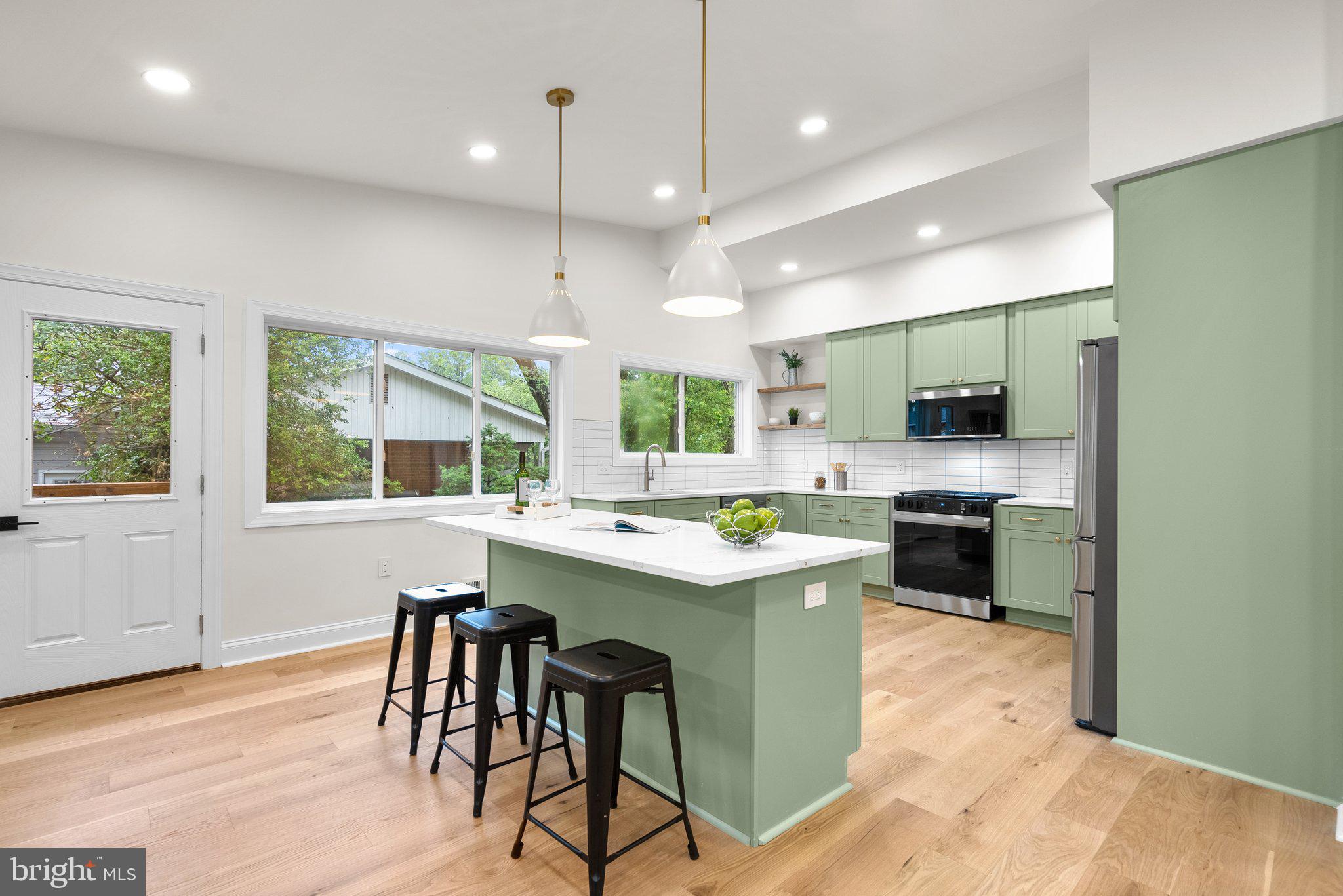 11513 Orebaugh Avenue Silver Spring, MD 20902 - Photo 10 of 42 Gallery Image 10