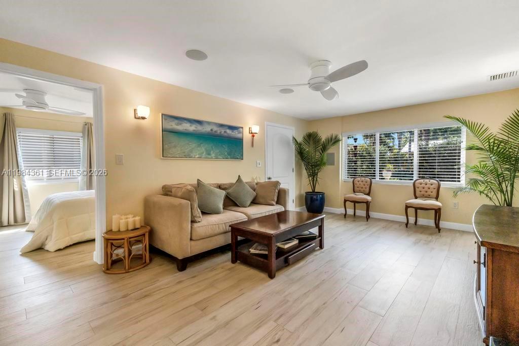 222 Southwest 7th Street Dania Beach, FL 33004 - Photo 11 of 59