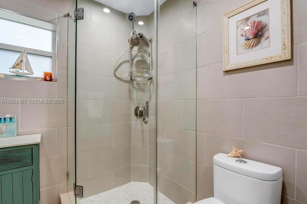 222 Southwest 7th Street Dania Beach, FL 33004 - Photo 23 of 59