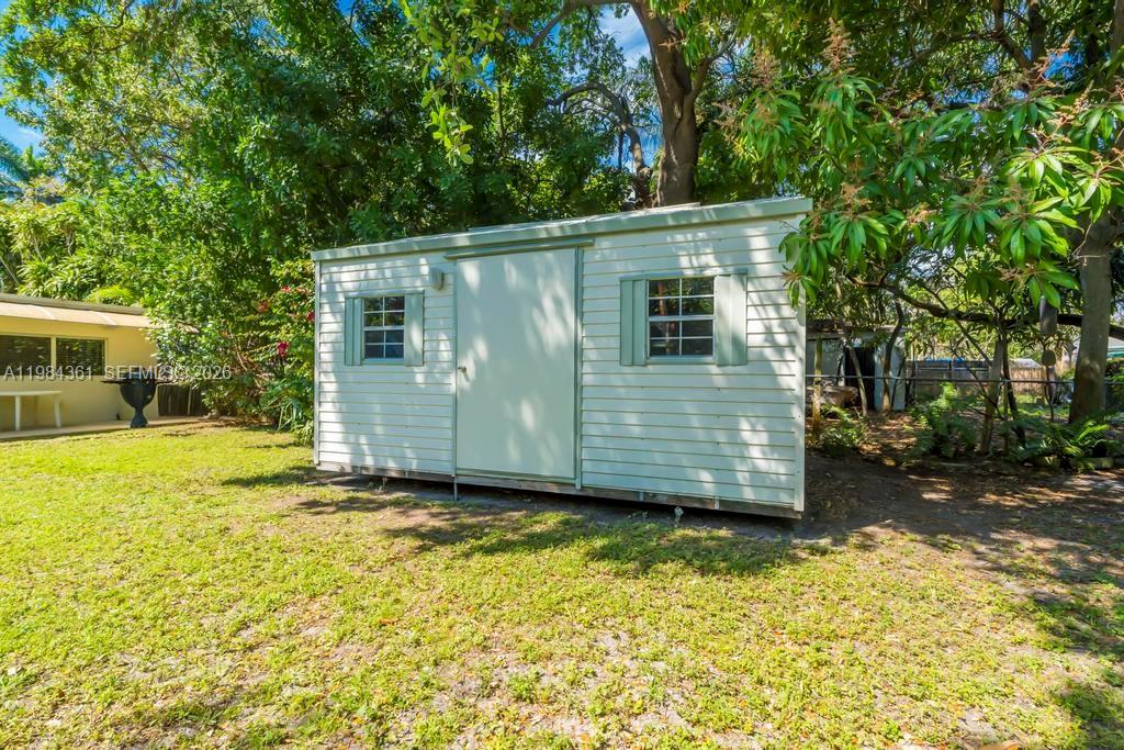 222 Southwest 7th Street Dania Beach, FL 33004 - Photo 37 of 59