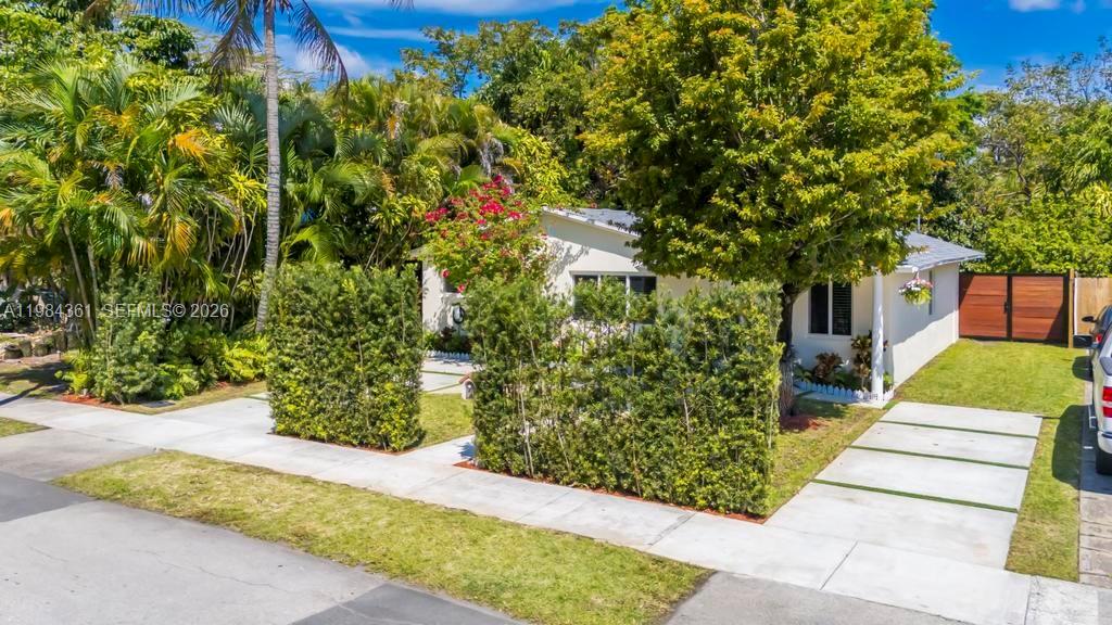 222 Southwest 7th Street Dania Beach, FL 33004 - Photo 48 of 59