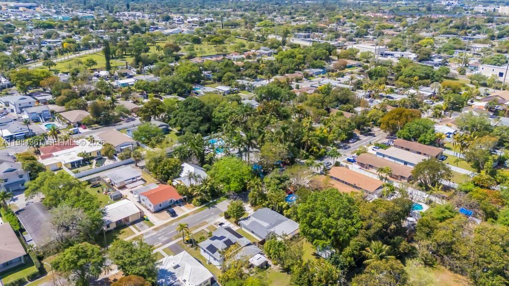 222 Southwest 7th Street Dania Beach, FL 33004 - Photo 54 of 59