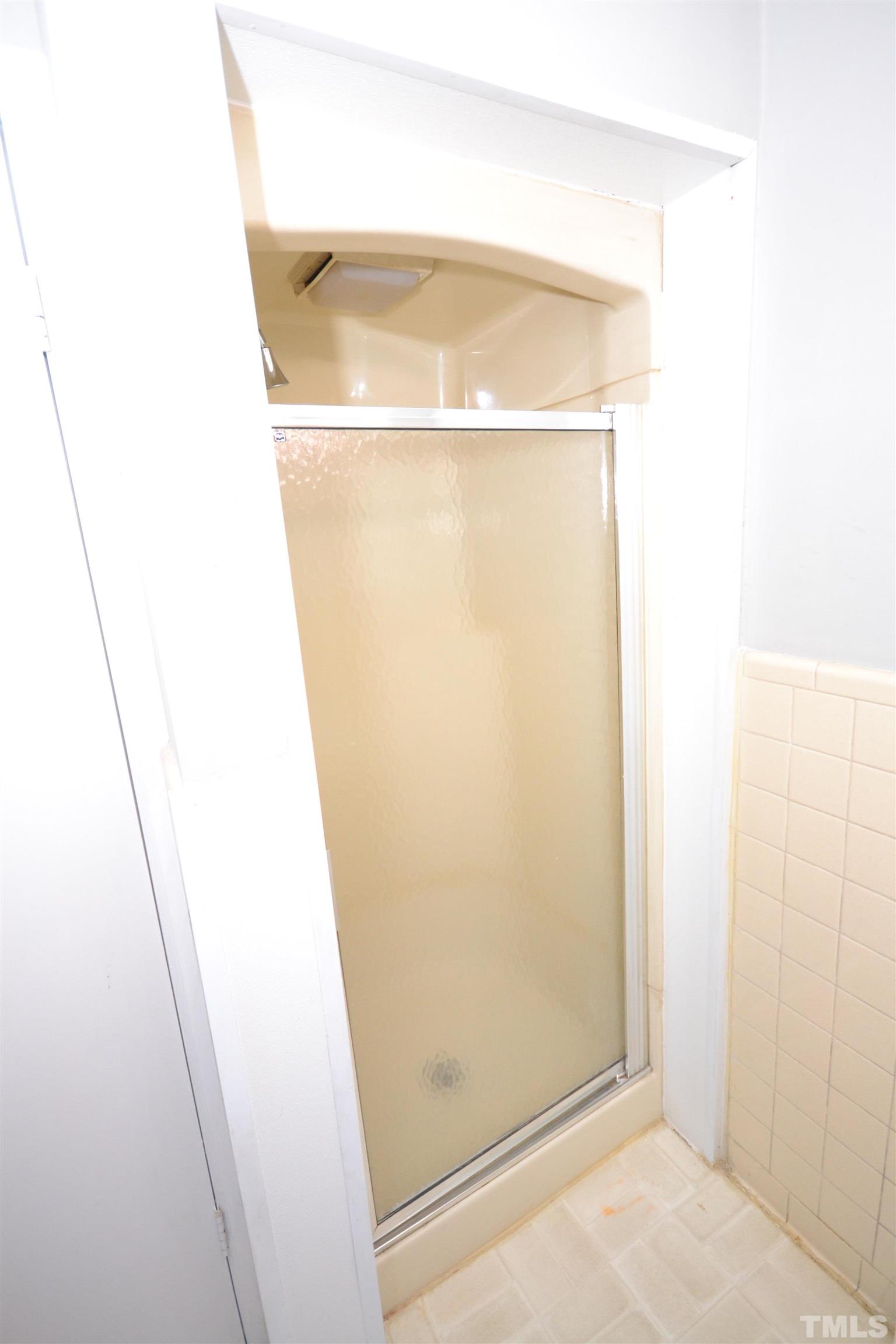 1713 Forest Road Durham, NC 27705 - Photo 26 of 35 a utility room with dryer and washer