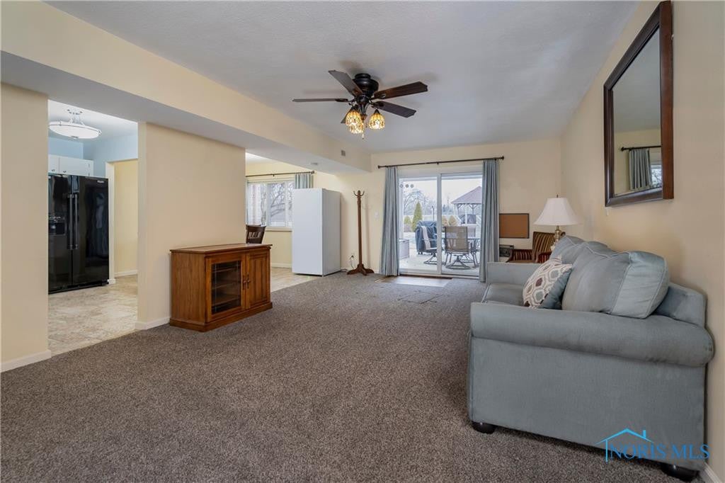 6640 Salisbury Road Maumee, OH 43537 - Photo 4 of 32 Gallery Image 4