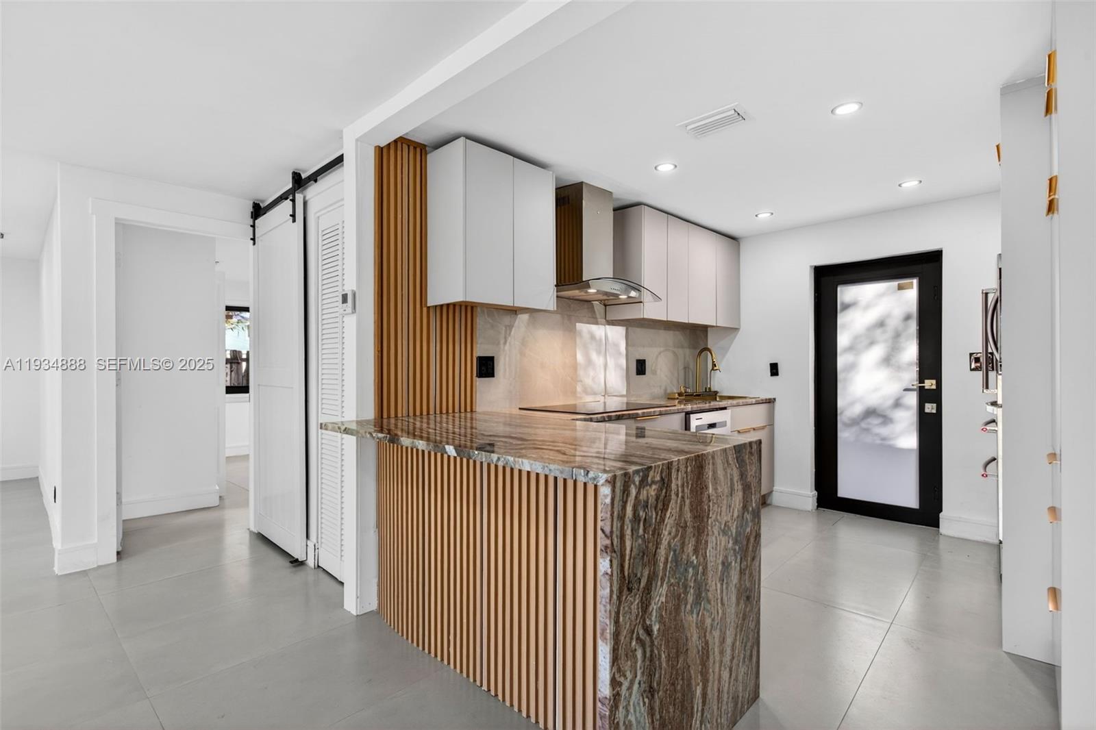 1488 Northeast 29th Street Pompano Beach, FL 33064 - Photo 9 of 30