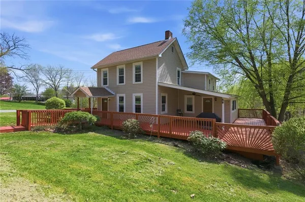$289,900 | 365 West Park Road, Portersville, PA 16051