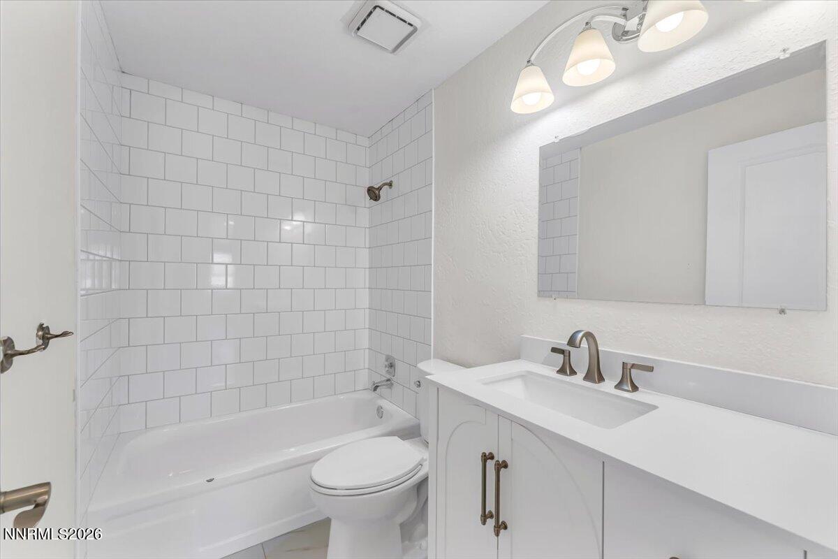 2652 Powder Drive Reno, NV 89503 - Photo 23 of 50 26-2652 Powder Dr Reno 89503 (26 of 57)