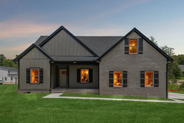 $399,900 | 630 Armory Street, Smithville, TN 37166