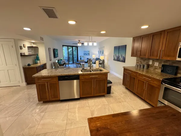 $5,500 | 1800 Atlantic Boulevard, Unit 122C, Key West, FL 33040