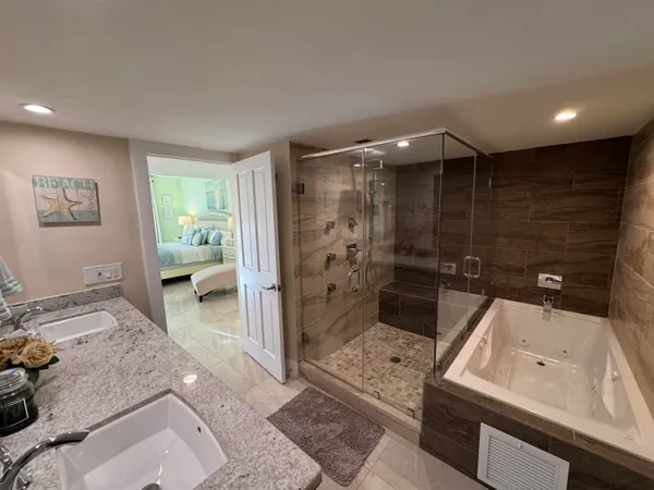 $5,500 | 1800 Atlantic Boulevard, Unit 122C, Key West, FL 33040