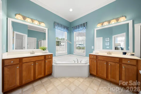 $775,000 | 1416 Shade Tree Court, Matthews, NC 28104