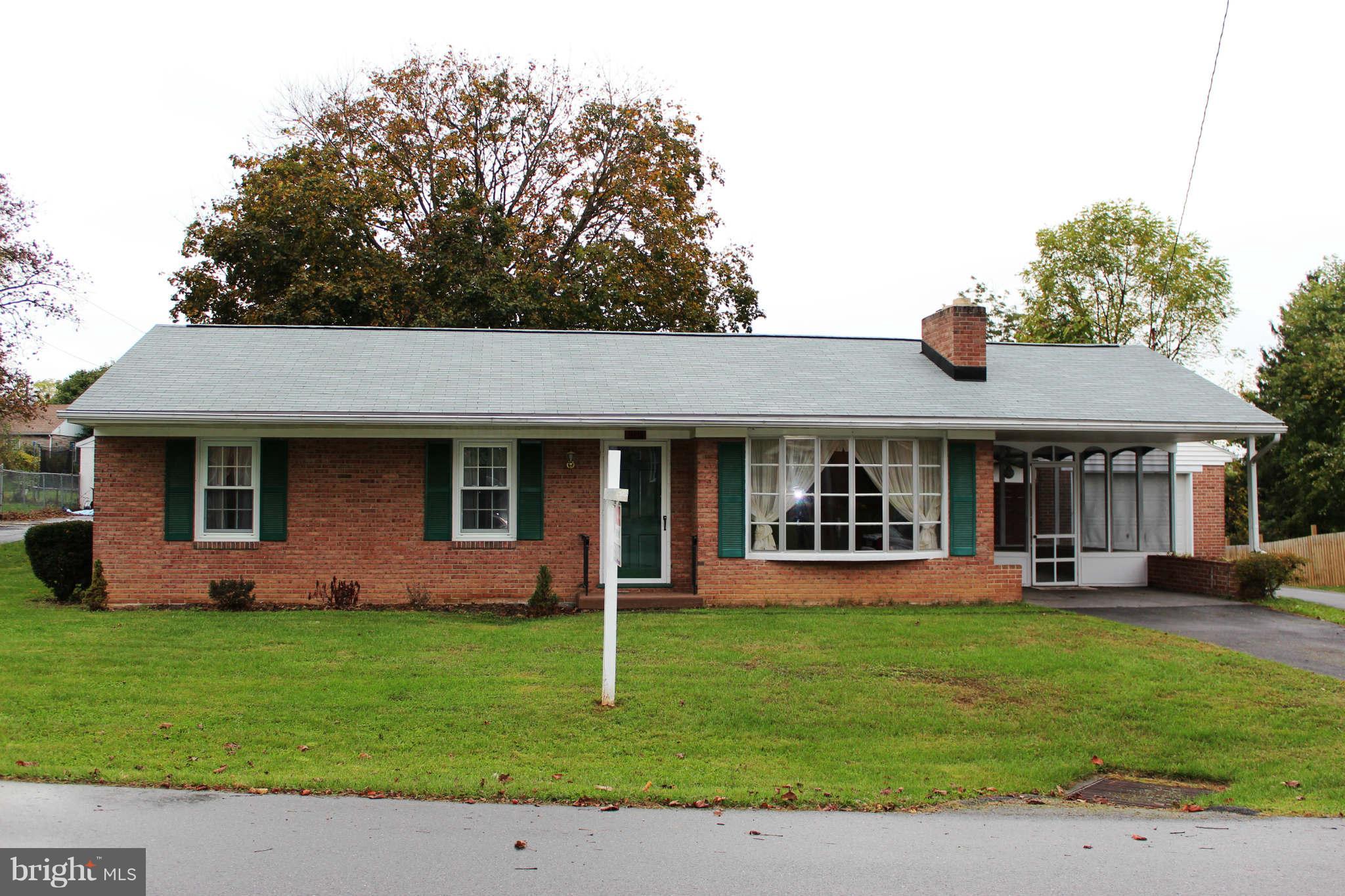 11810 Clearview Road Hagerstown, MD 21742 - Photo 2 of 12 Exterior (Front)