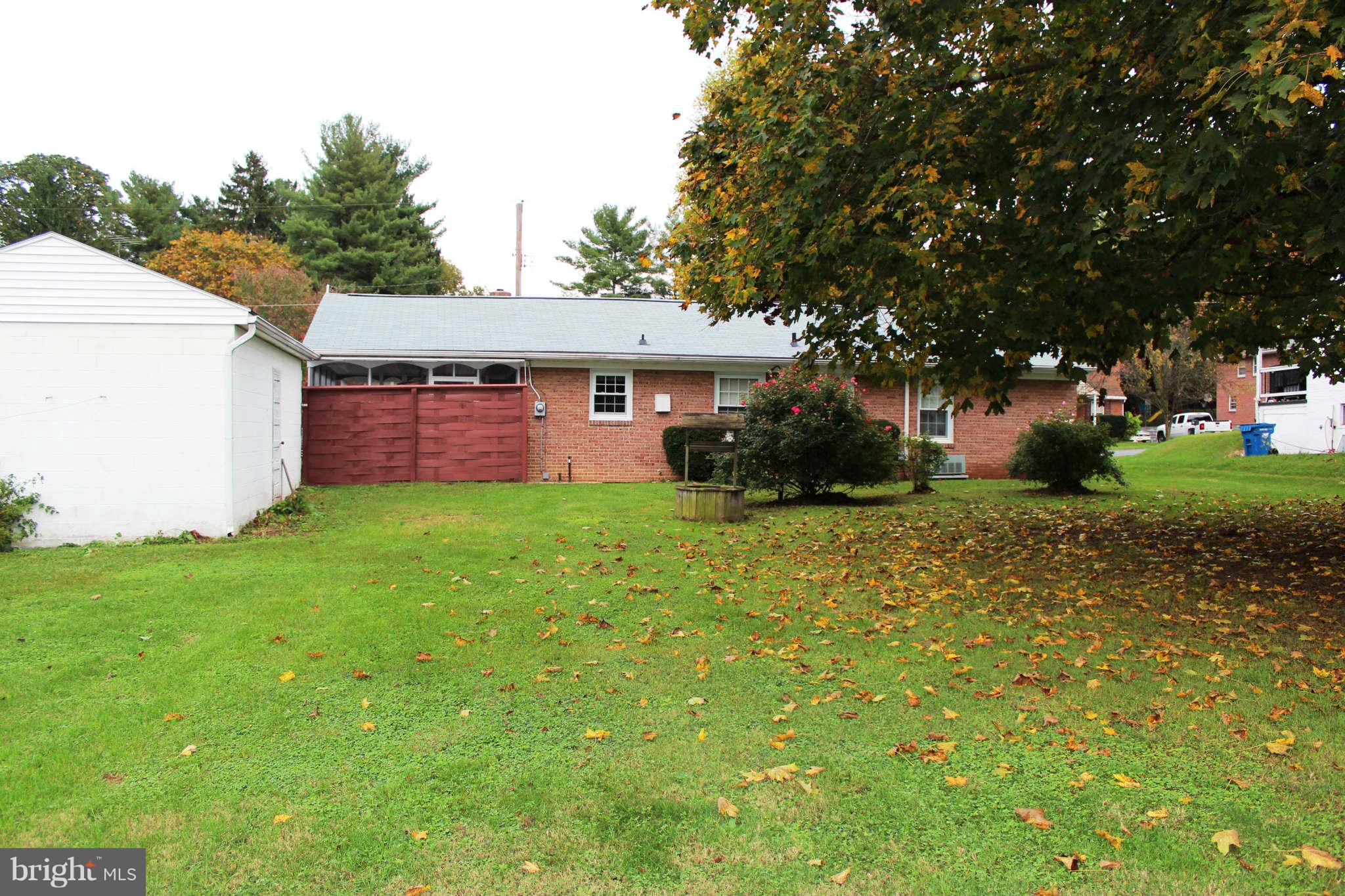 11810 Clearview Road Hagerstown, MD 21742 - Photo 5 of 12 Exterior (Rear)
