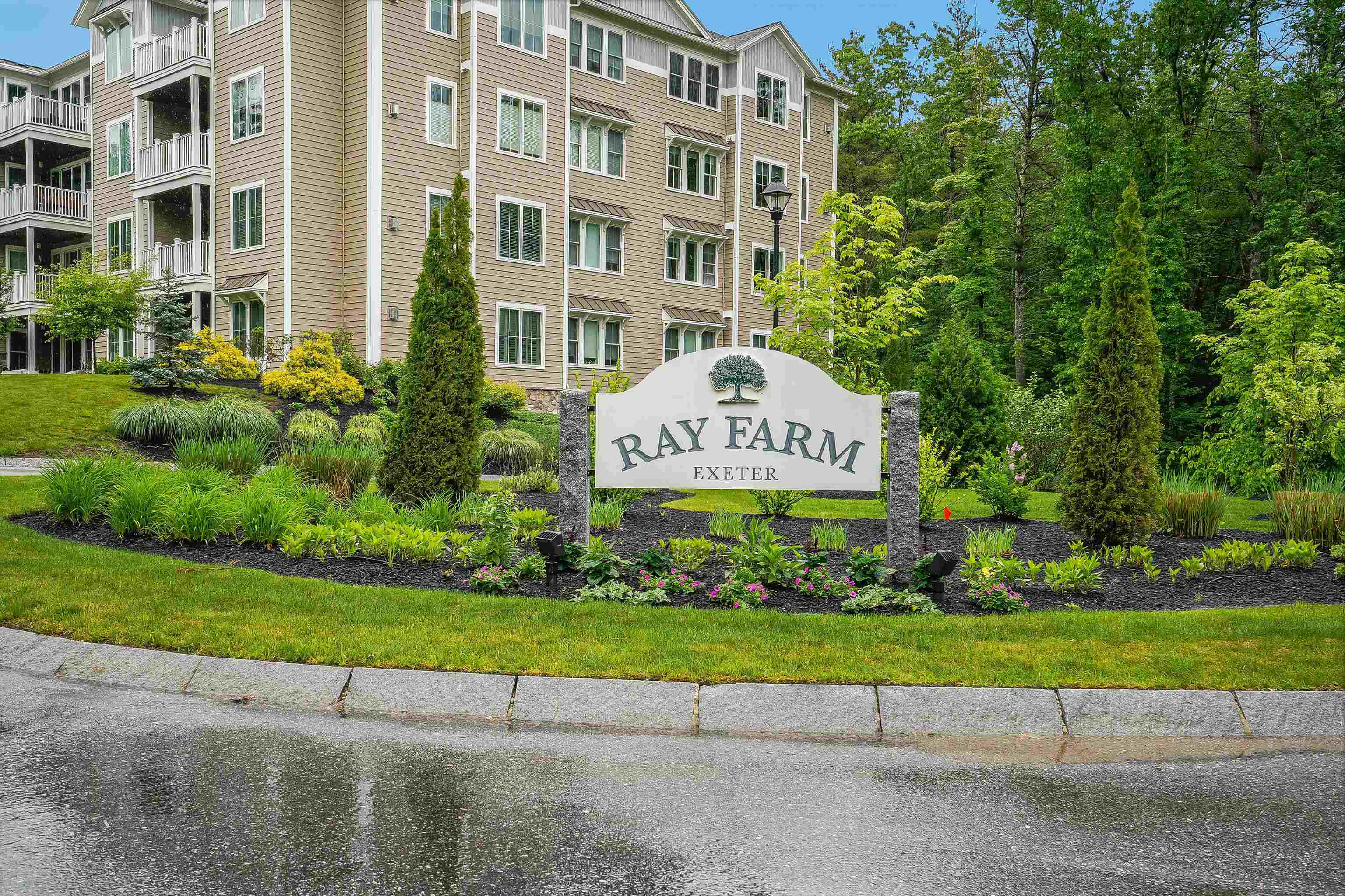 32 Willey Creek Road, Unit 104 Exeter, NH 03833 - Photo 13 of 40 Gallery Image 13