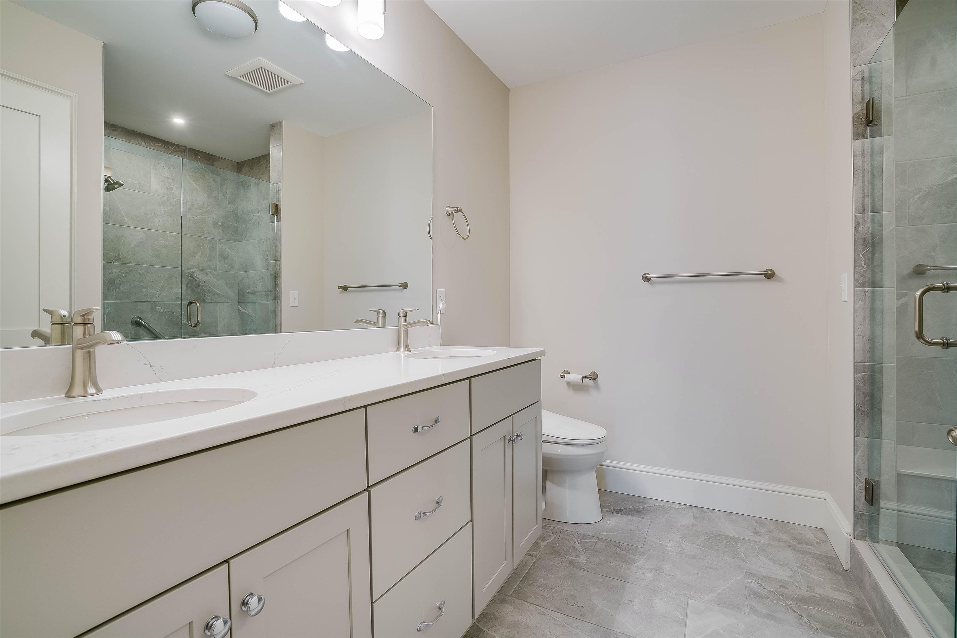 32 Willey Creek Road, Unit 104 Exeter, NH 03833 - Photo 16 of 40 Gallery Image 16