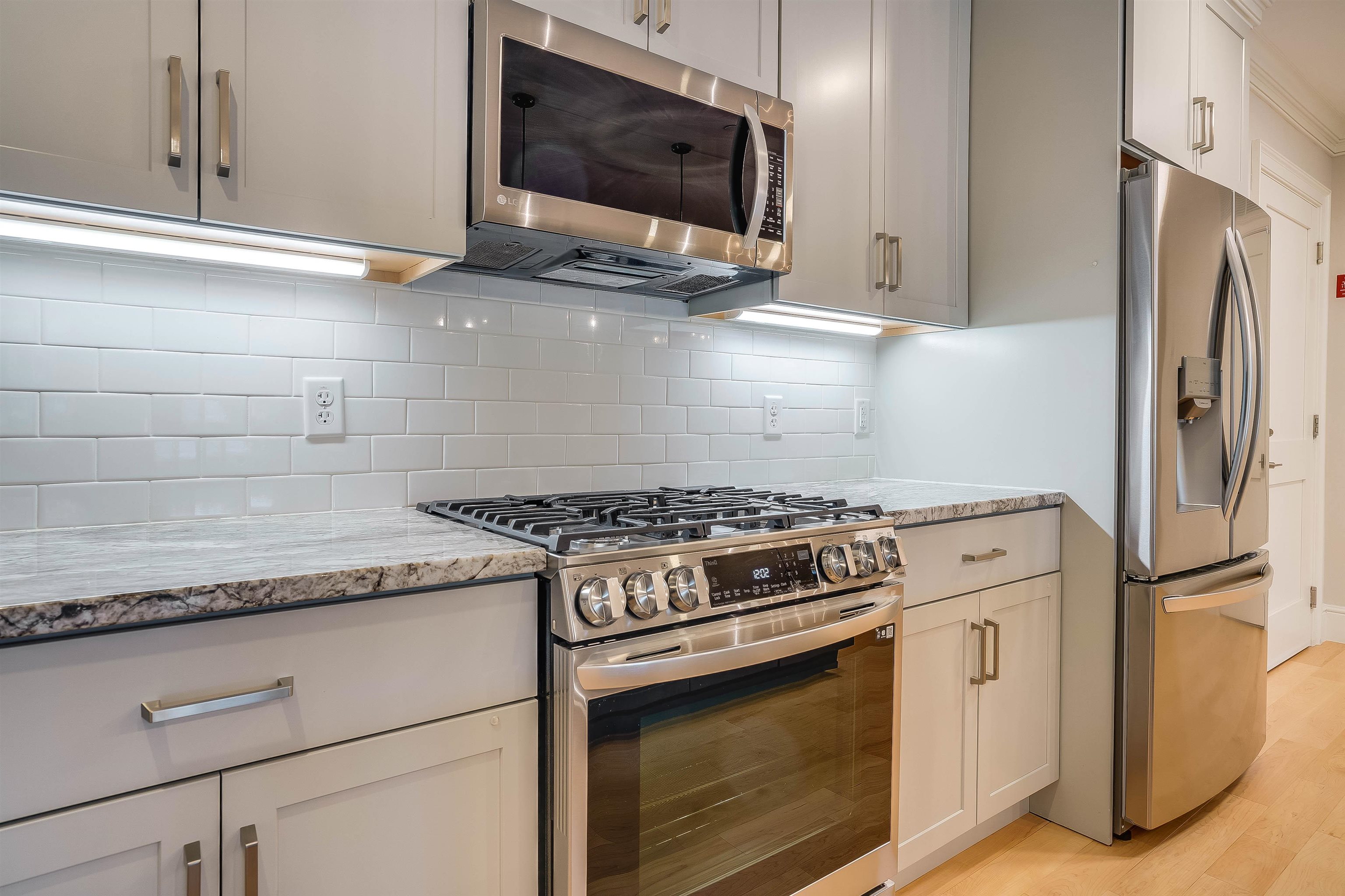 32 Willey Creek Road, Unit 104 Exeter, NH 03833 - Photo 3 of 40 Gallery Image 3