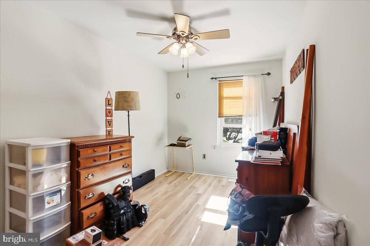 12062 Abby Road Philadelphia, PA 19154 - Photo 5 of 28 a bed room with a bed and a window