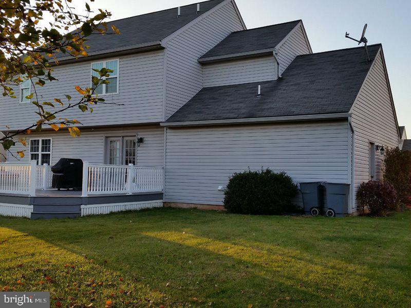 3589 Riding Club Drive York, PA 17404 - Photo 7 of 32 Gallery Image 7