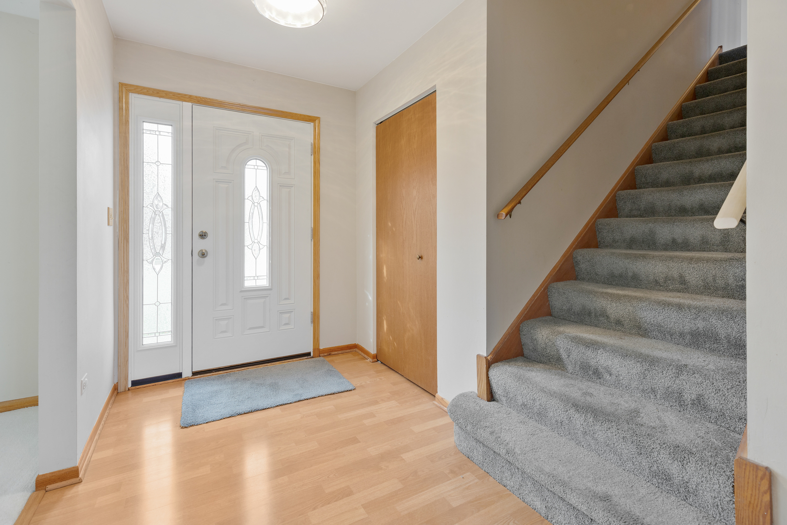 1950 Tanglewood Drive Algonquin, IL 60102 - Photo 25 of 34 a view of entryway with wooden floor