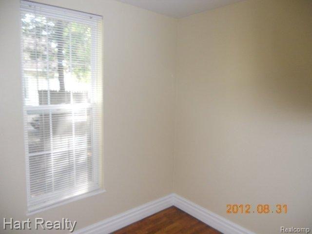 138 Butler Street Caro, MI 48723 - Photo 5 of 12 182.jpg