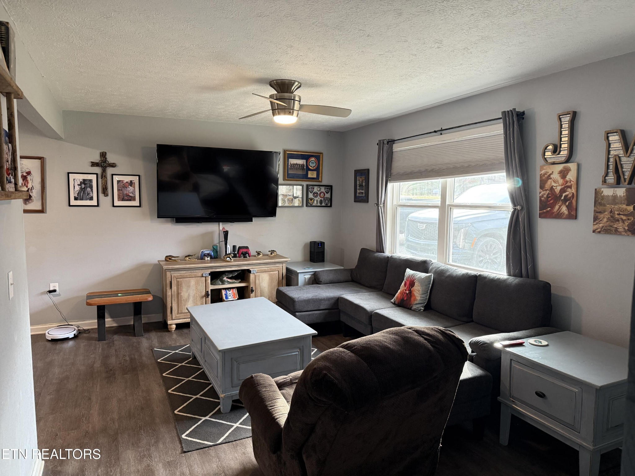 1070 North Shady Ln Loop Clarkrange, TN 38553 - Photo 10 of 32