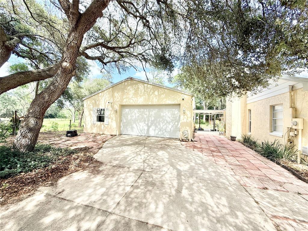 34704 Radio Road Leesburg, FL 34788 - Photo 2 of 42