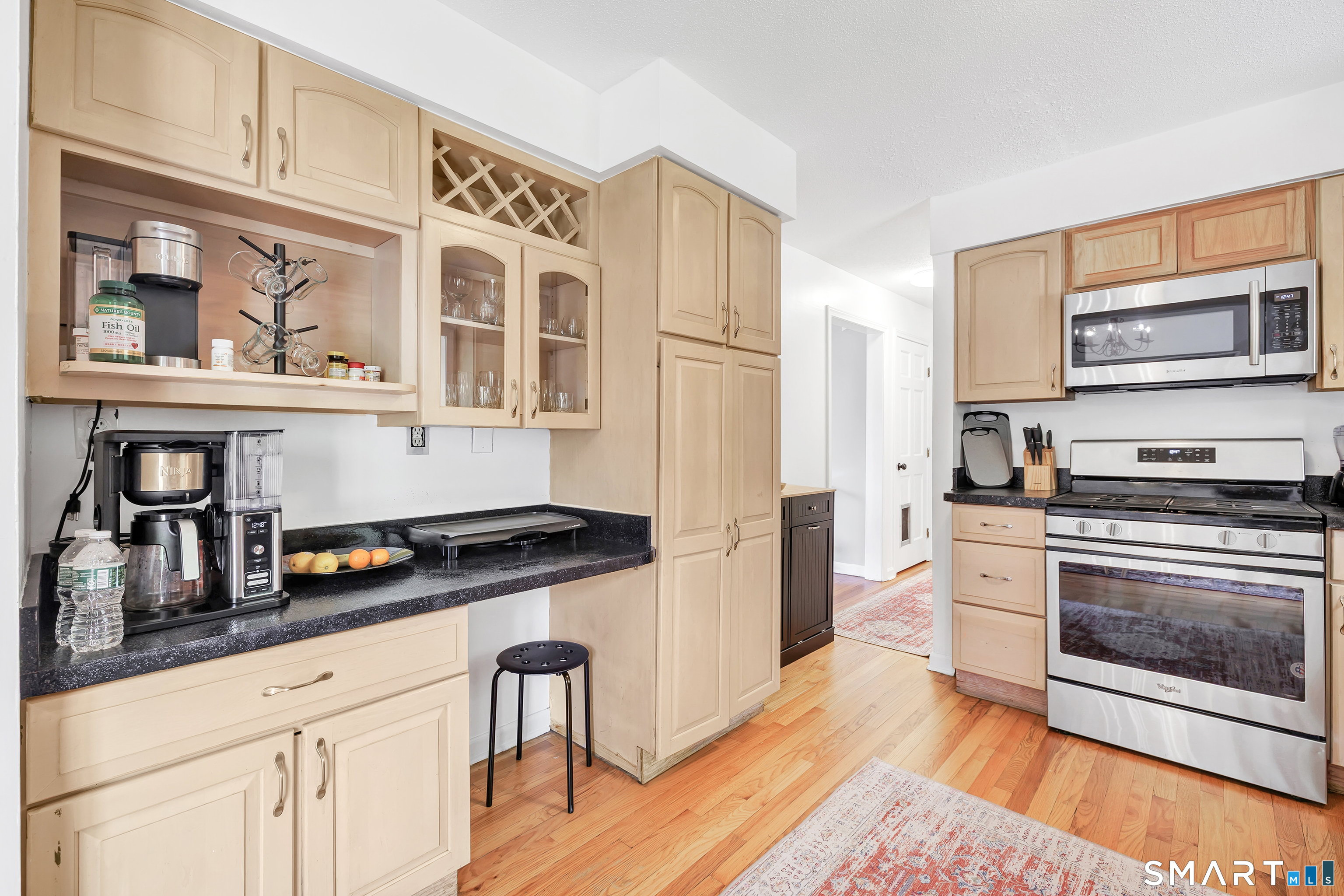 66 Washington Road Hamden, CT 06518 - Photo 19 of 38