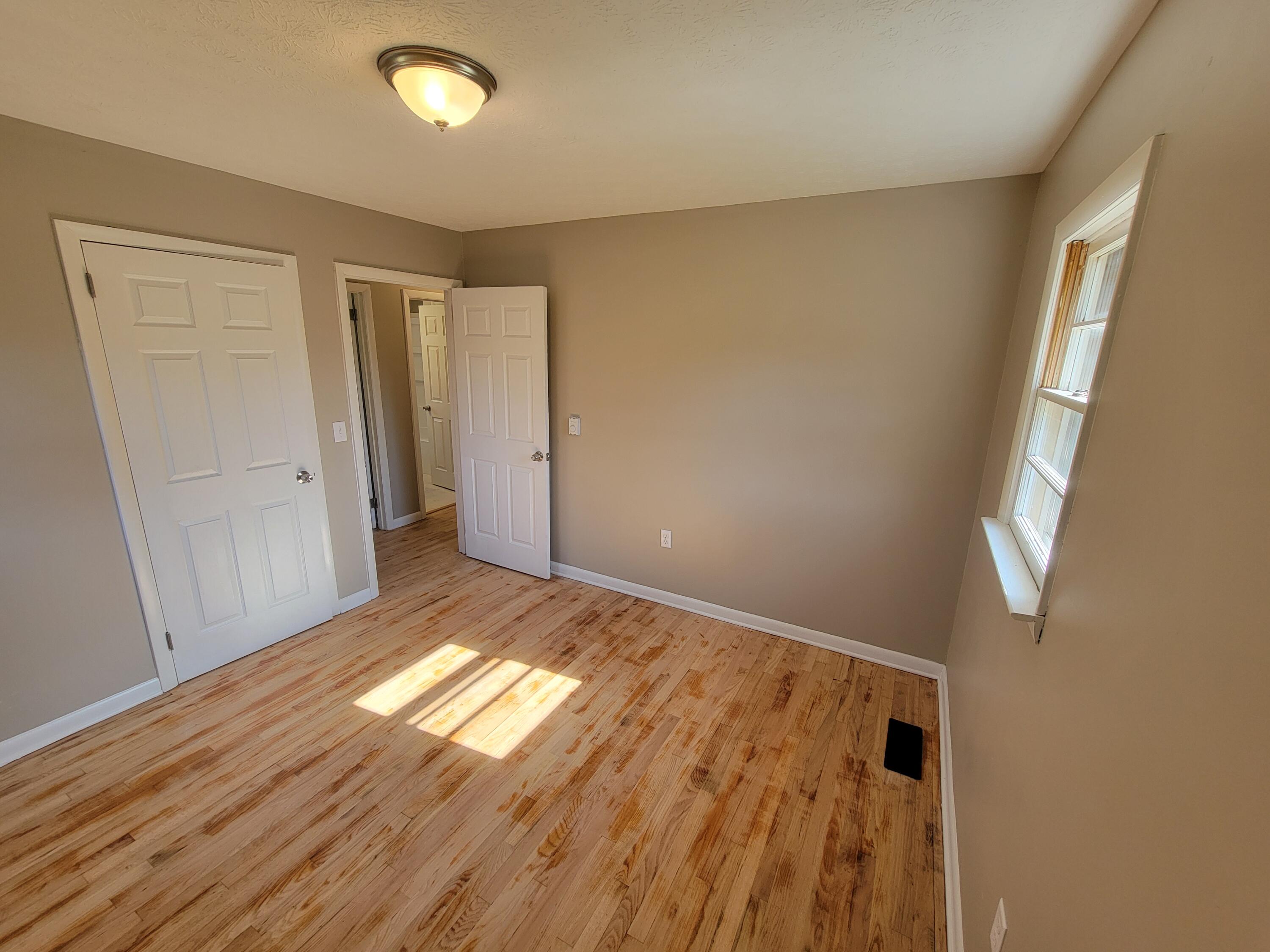 106 Lowe Road Sparta, KY 41086 - Photo 33 of 41 Gallery Image 33