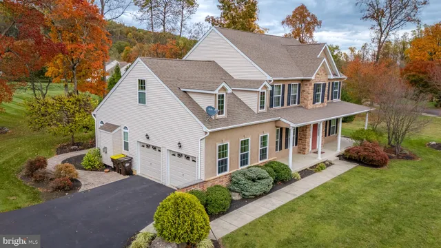 a view of a chairs and table in the yard