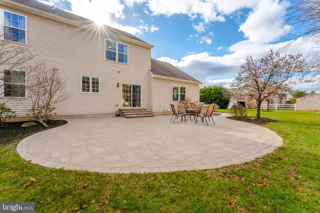 $755,000 | 3505 Woodbyne Road, Hellertown, PA 18055