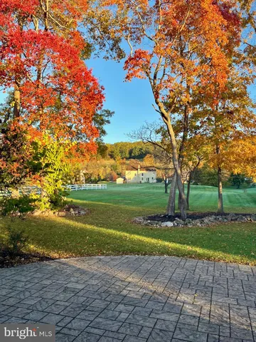 $755,000 | 3505 Woodbyne Road, Hellertown, PA 18055