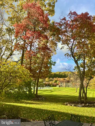 $755,000 | 3505 Woodbyne Road, Hellertown, PA 18055