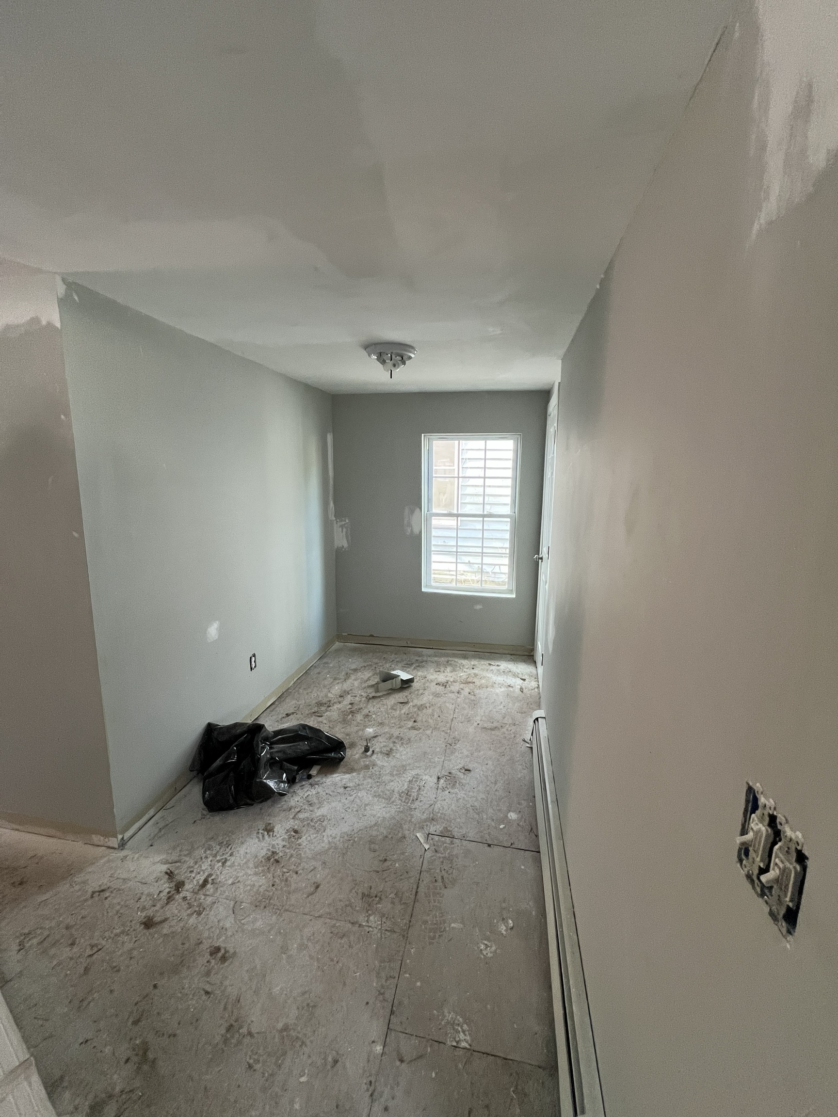 475 East Main Street Norwich, CT 06360 - Photo 5 of 14 a very nice looking room with a window