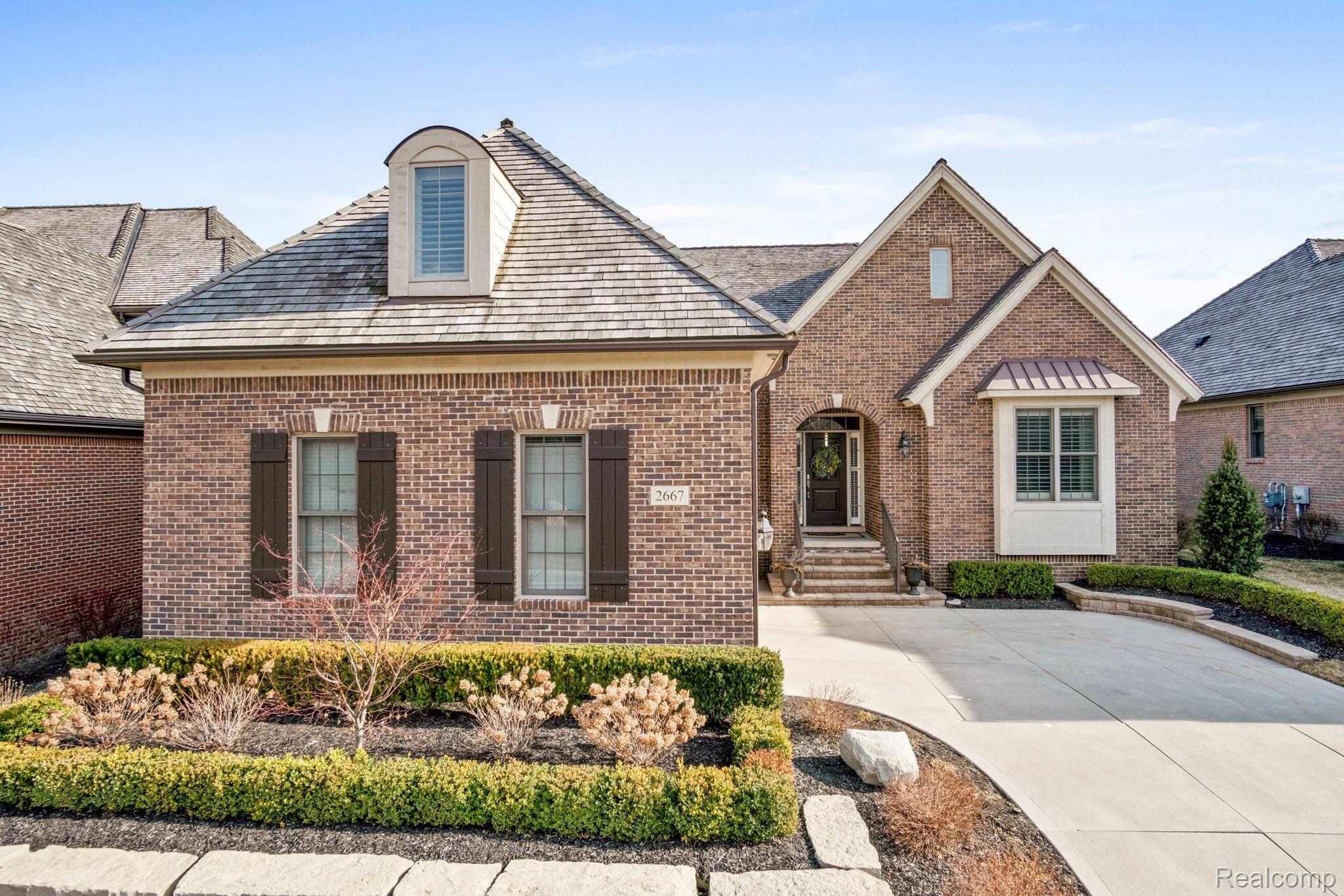 2667 Monarch Court Rochester, MI 48306 - Photo 4 of 55 3-web-or-mls-2667-Monarch-Ct-3.jpg