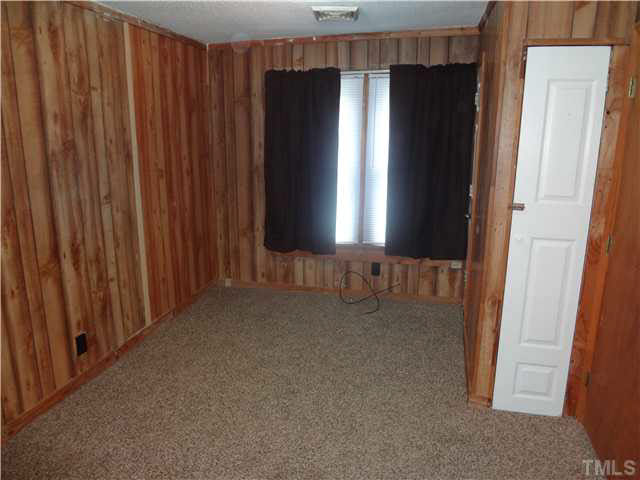121 Halifax Road Louisburg, NC 27549 - Photo 8 of 11 Gallery Image 8