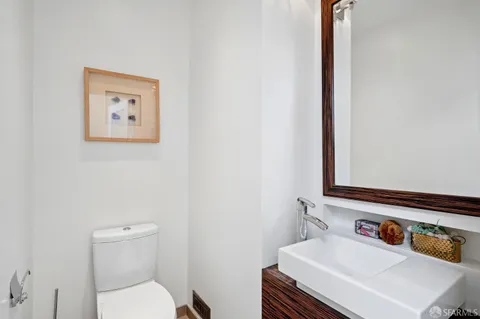 $1,699,000 | 1866 16th Avenue, San Francisco, CA 94122