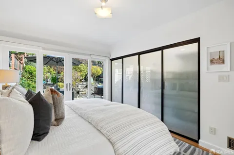 $1,699,000 | 1866 16th Avenue, San Francisco, CA 94122