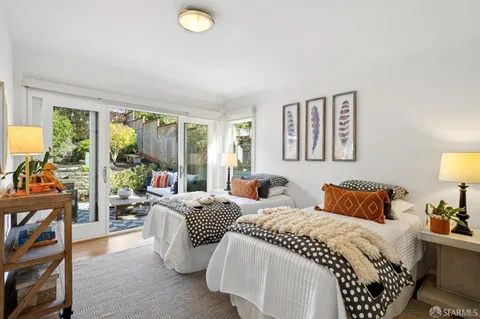 $1,699,000 | 1866 16th Avenue, San Francisco, CA 94122