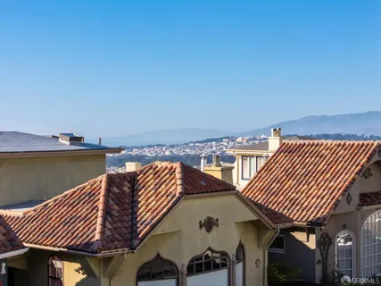 $1,699,000 | 1866 16th Avenue, San Francisco, CA 94122
