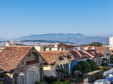 $1,699,000 | 1866 16th Avenue, San Francisco, CA 94122