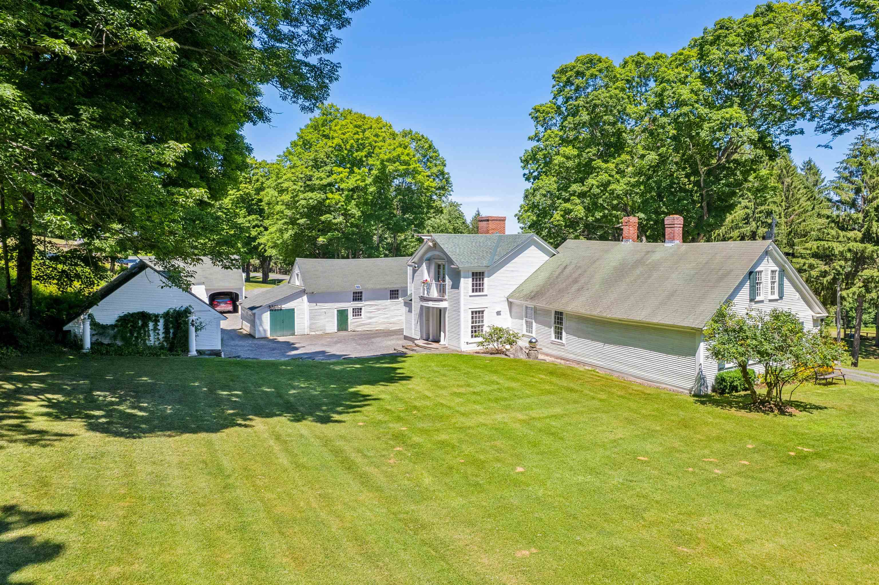 408 North Ridge Road Brookfield, VT 05036 - Photo 8 of 60 Gallery Image 8