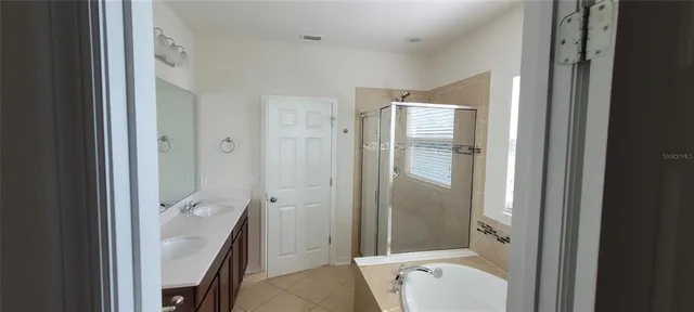 $2,000 | 2230 Riverglen Court, Kissimmee, FL 34746