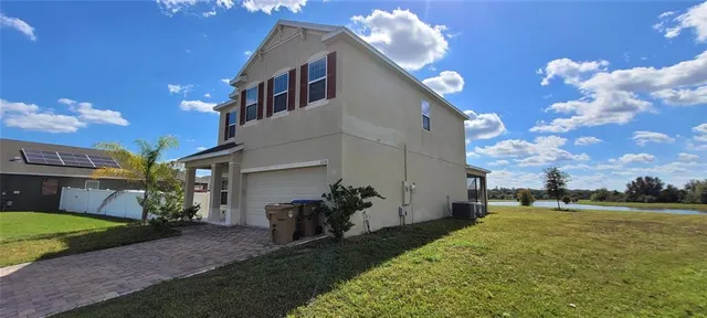 $2,000 | 2230 Riverglen Court, Kissimmee, FL 34746