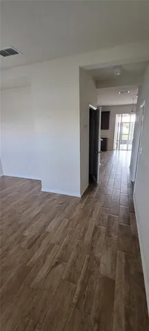 $2,000 | 2230 Riverglen Court, Kissimmee, FL 34746