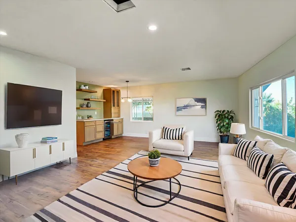 $399,000 | 38525 Desert Greens Drive East, Palm Desert, CA 92260