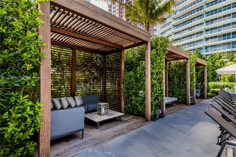 $8,150,000 | 2200 North Ocean Boulevard, Unit N605, Fort Lauderdale, FL 33305