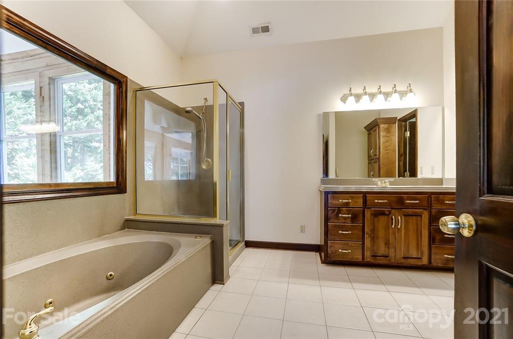 5636 Plantation Ridge Road Charlotte, NC 28214 - Photo 34 of 48 Gallery Image 34